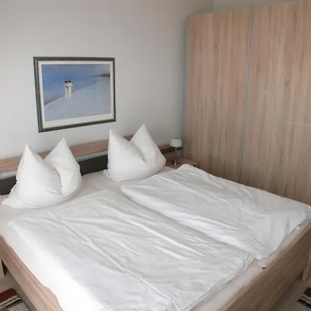 Haus Norderhoog 02 *